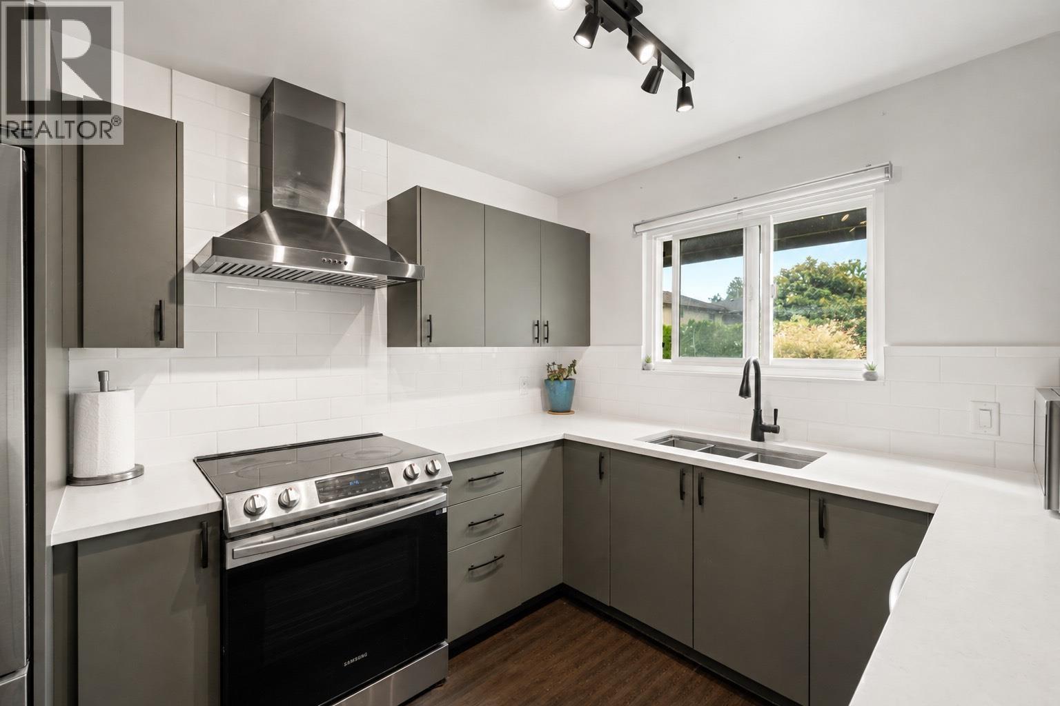 5019 57 Street, Ladner