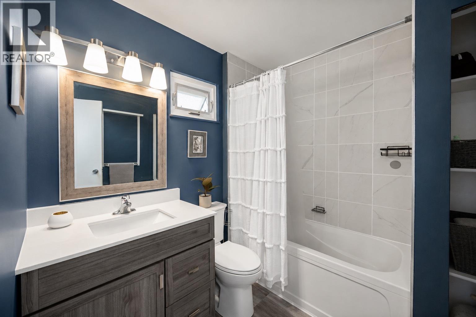 5019 57 Street, Ladner