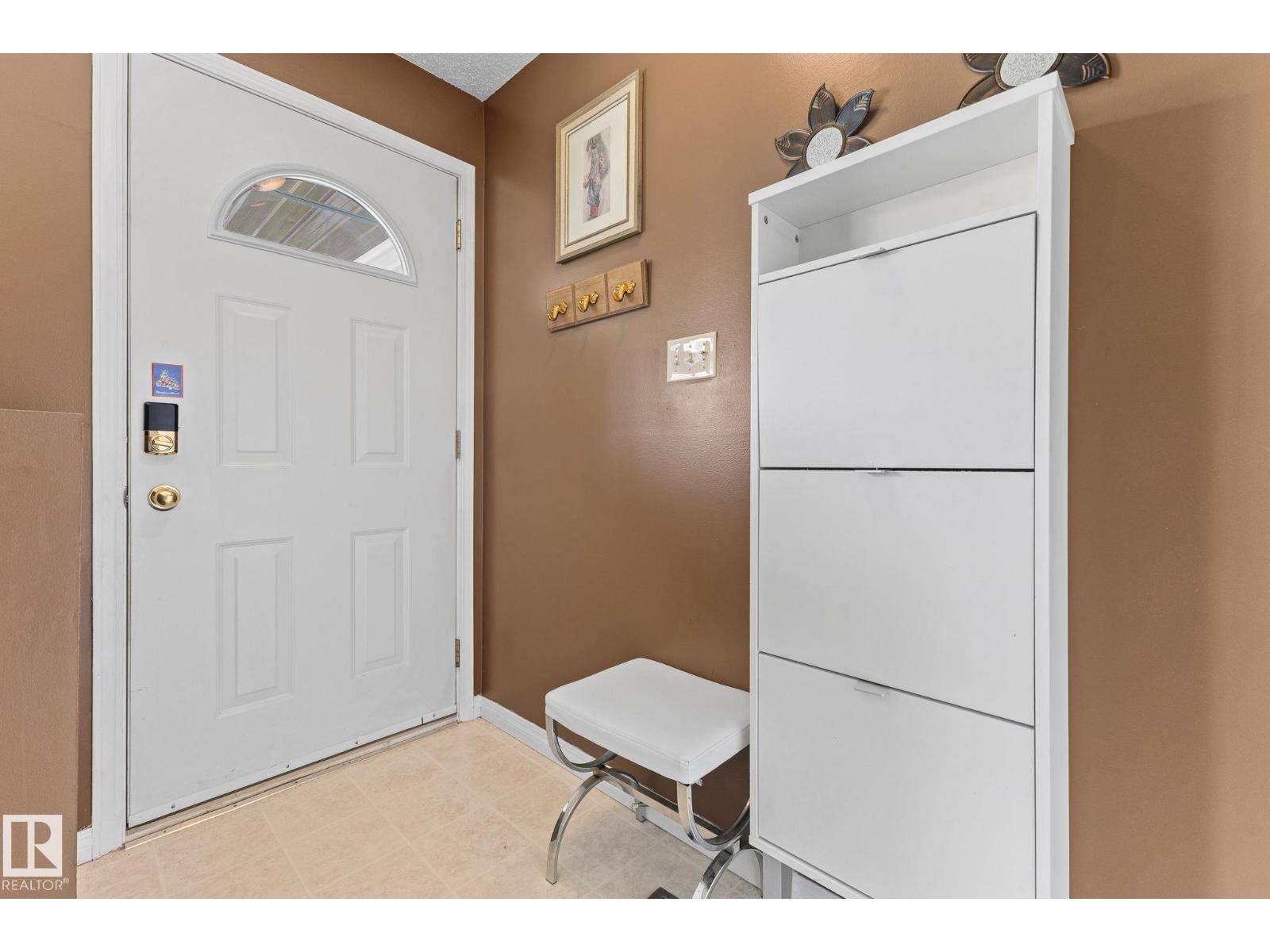 17132 103 Street NW