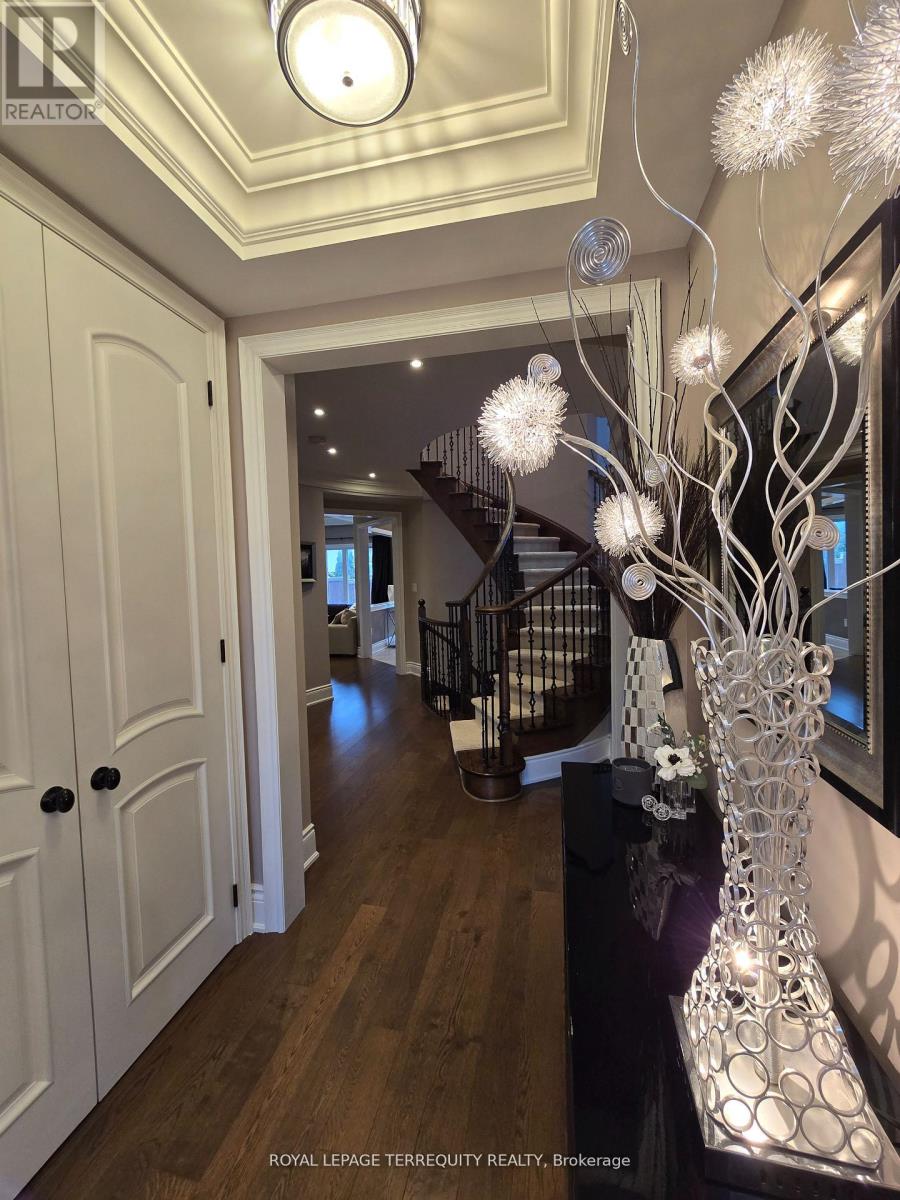 19 BLACK DIAMOND CRESCENT - 4