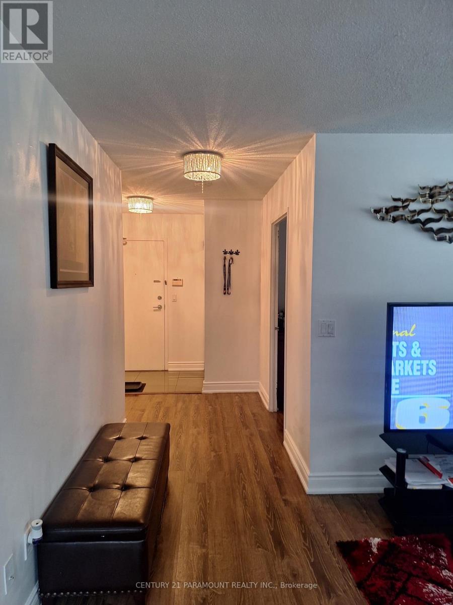 Photo of 325 Webb Drive