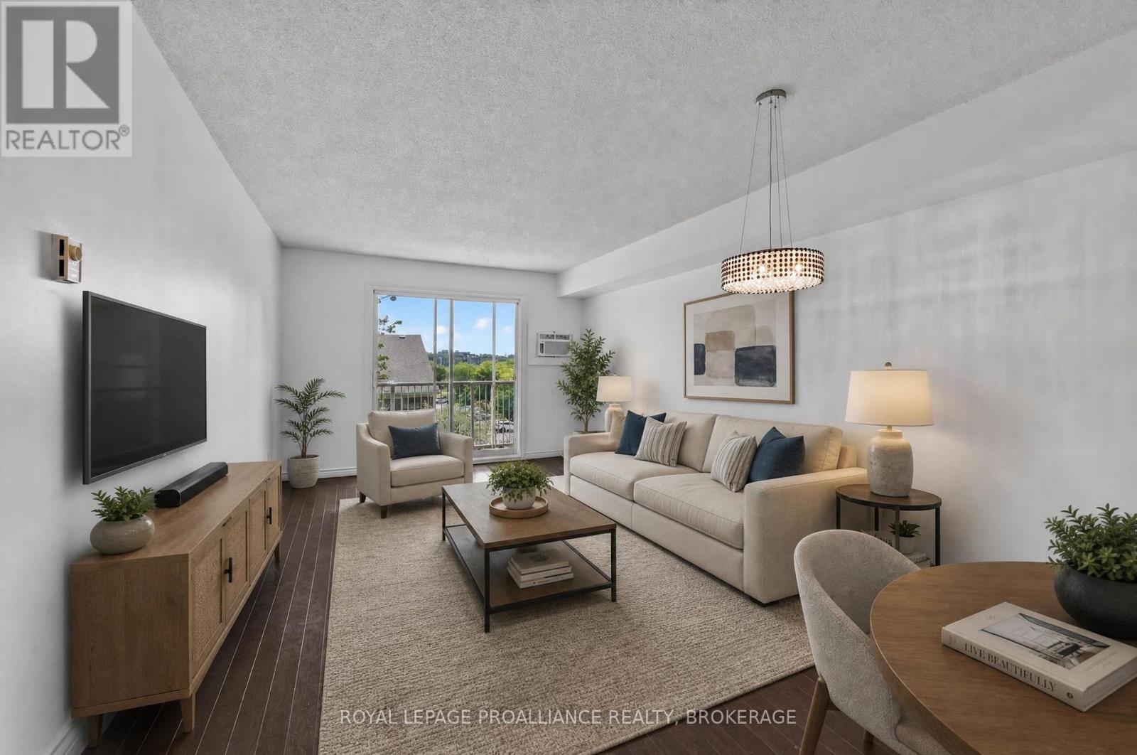 #411 316 KINGSDALE AVENUE - Image 9