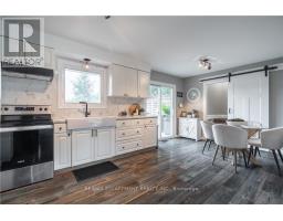 Family room - 368 Caithness Street, Haldimand, ON N3W1C9 Photo 11