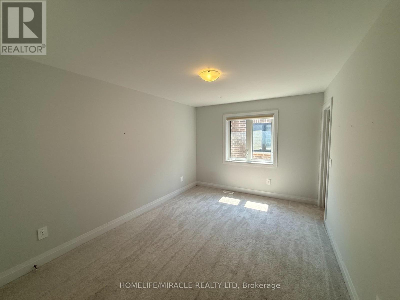186 ST JOSEPH ROAD - 32