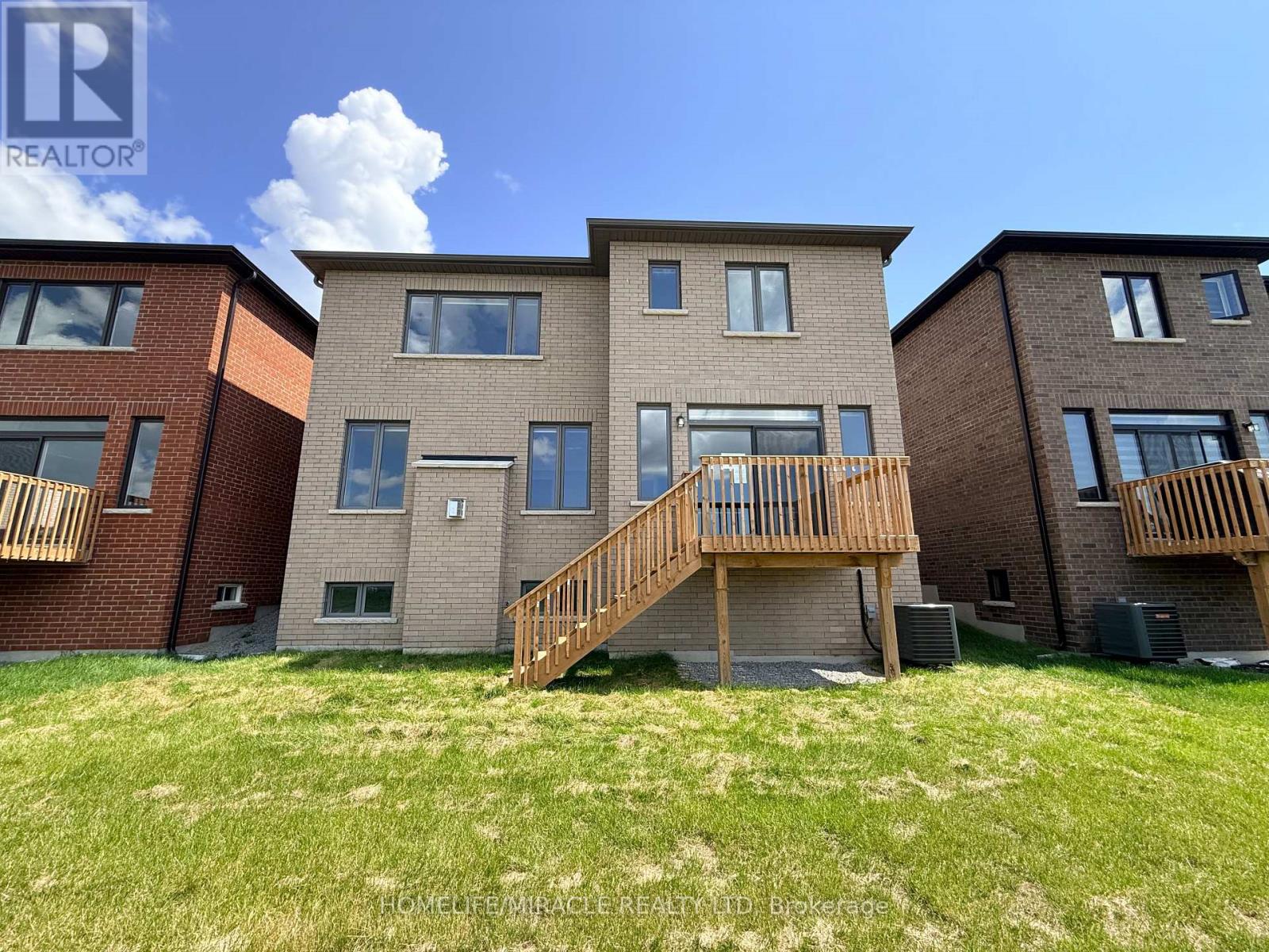 186 ST JOSEPH ROAD - 36