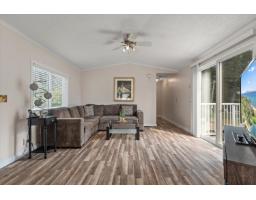 Laundry room - 10 65367 Kawkawa Lake Road, Hope, Hope, BC V0X1L1 Photo 8