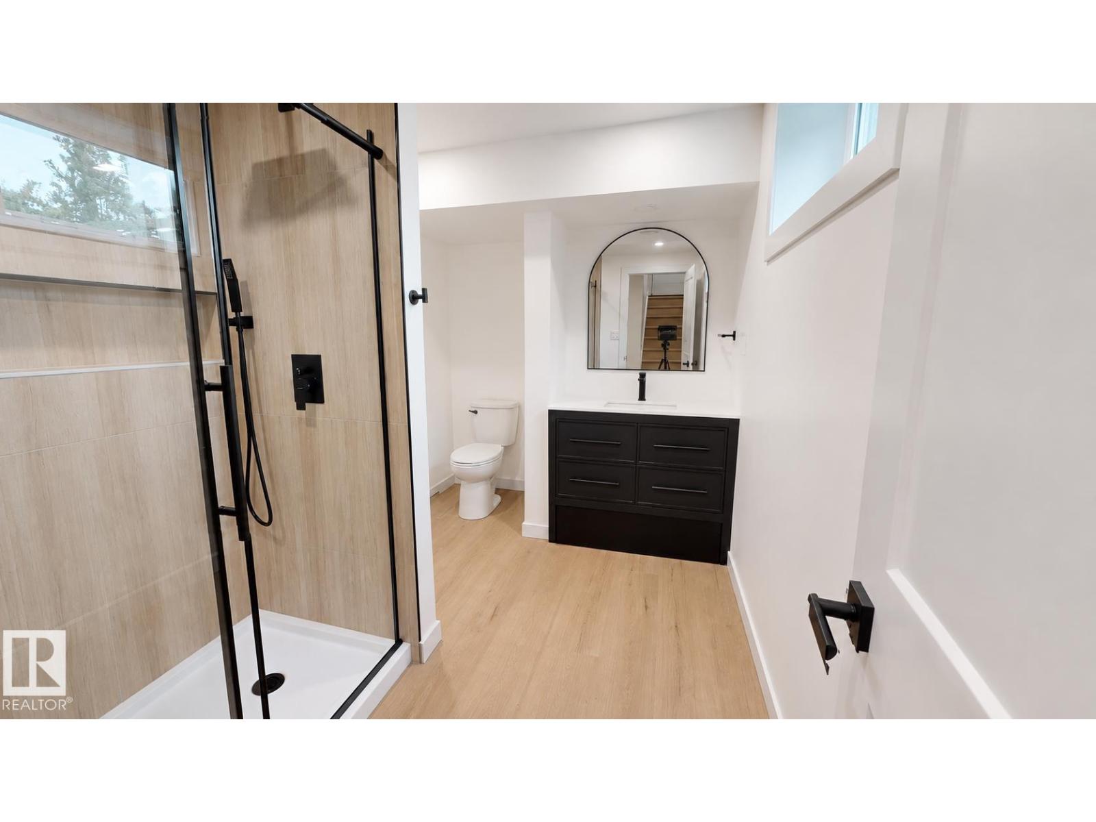 67 Menlo Crescent - Photo 16
