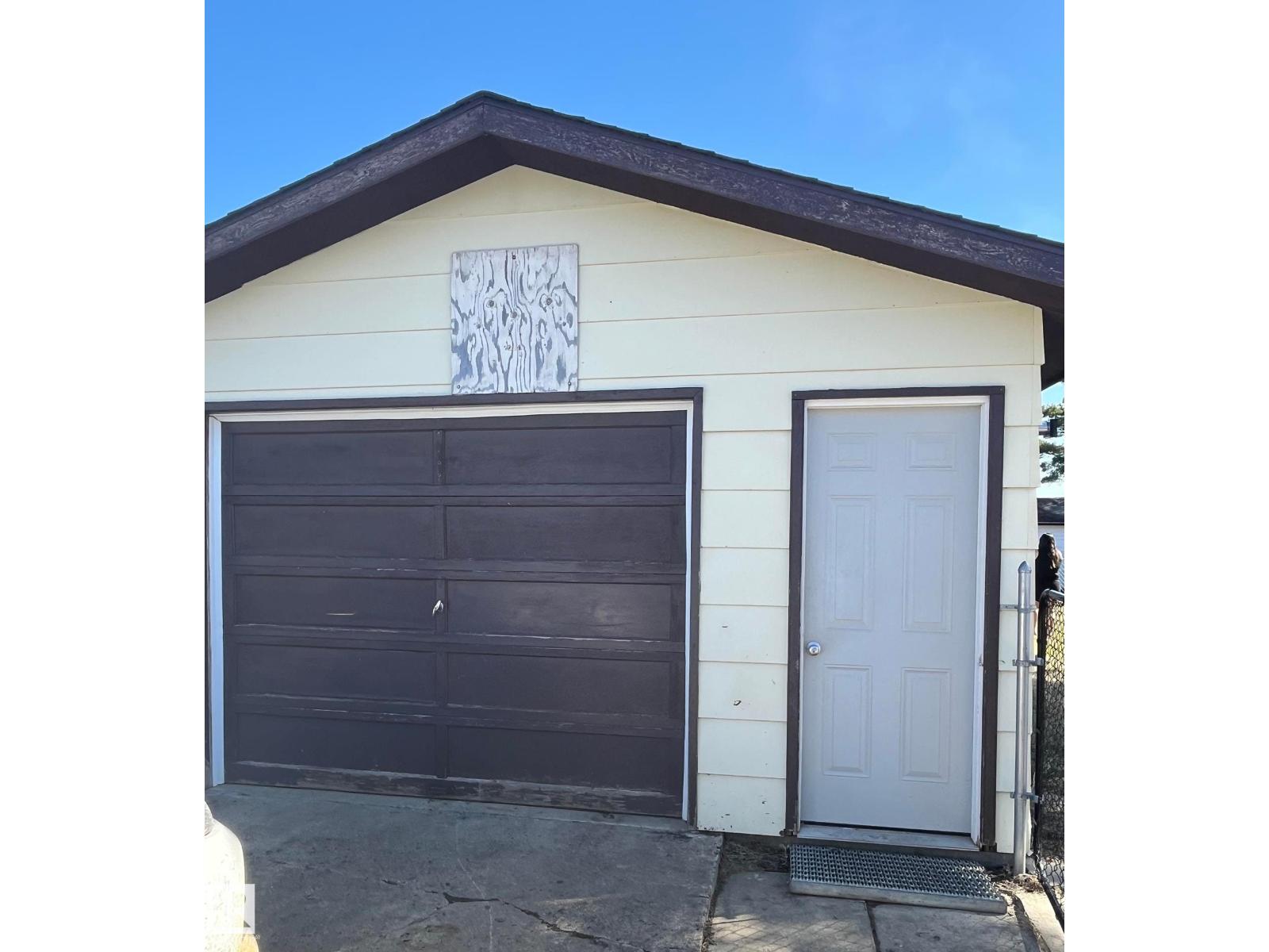 5027 49 Avenue - Photo 23