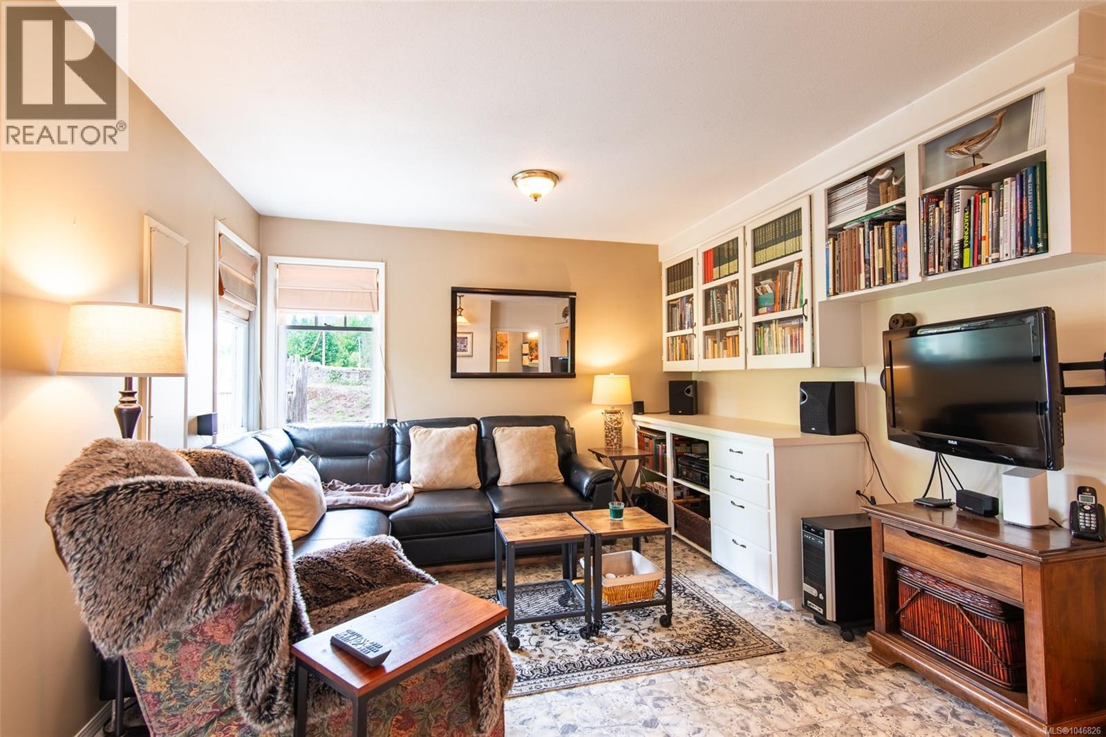 5330 Falls St - Image 22