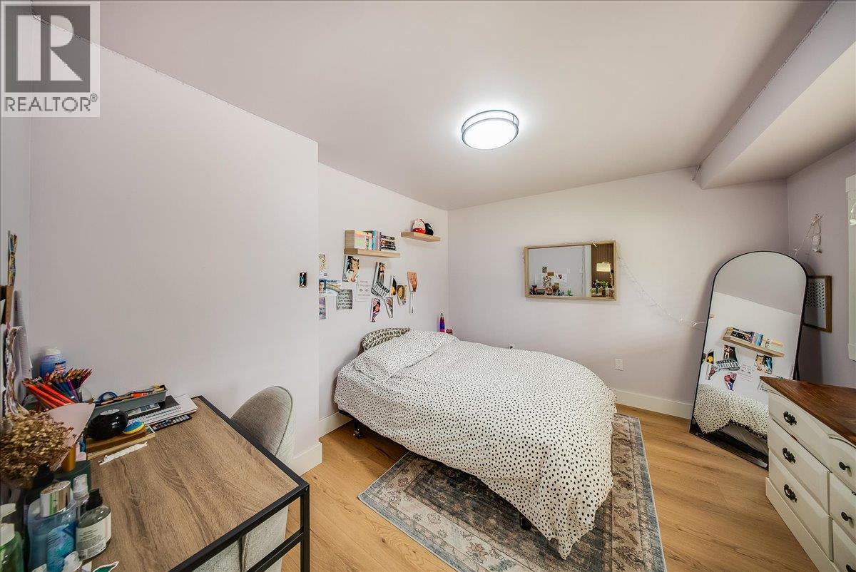 1021 Regan Crescent - Image 5
