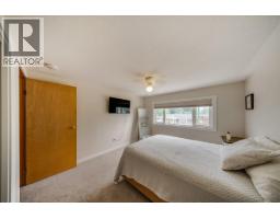 1021 Regan Crescent, Trail, BC V1R1C2 Photo 17