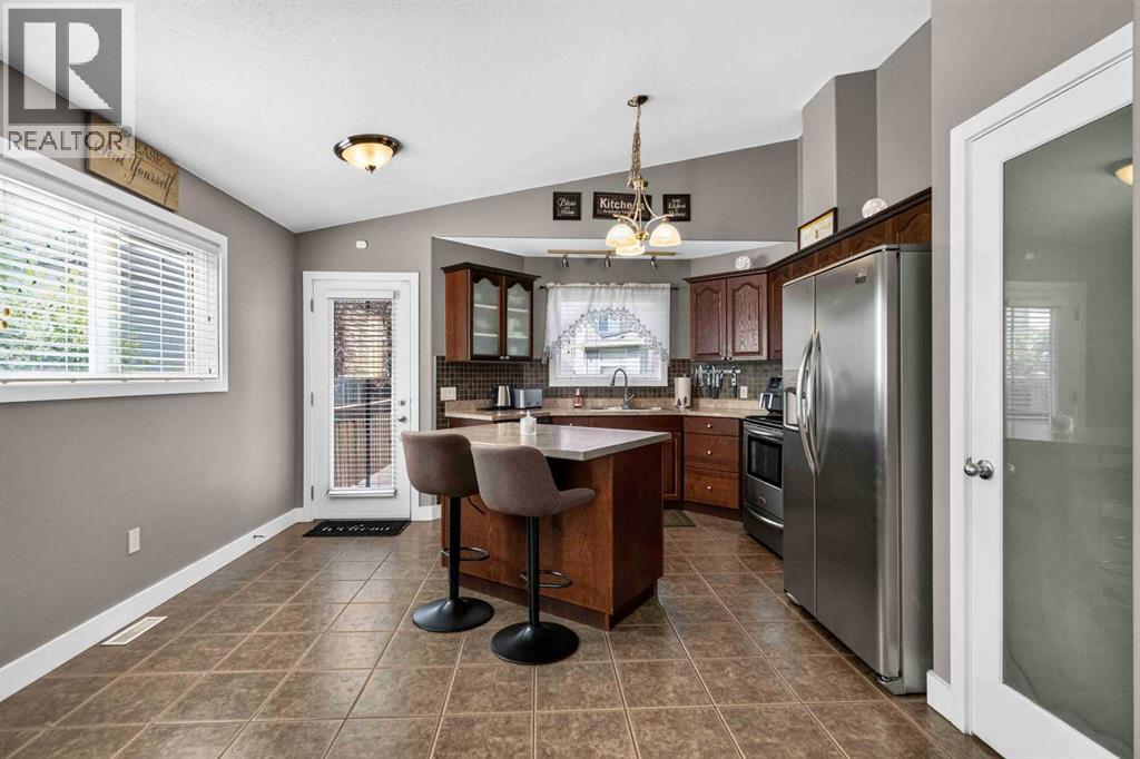 443 Pacific Crescent - Photo 10