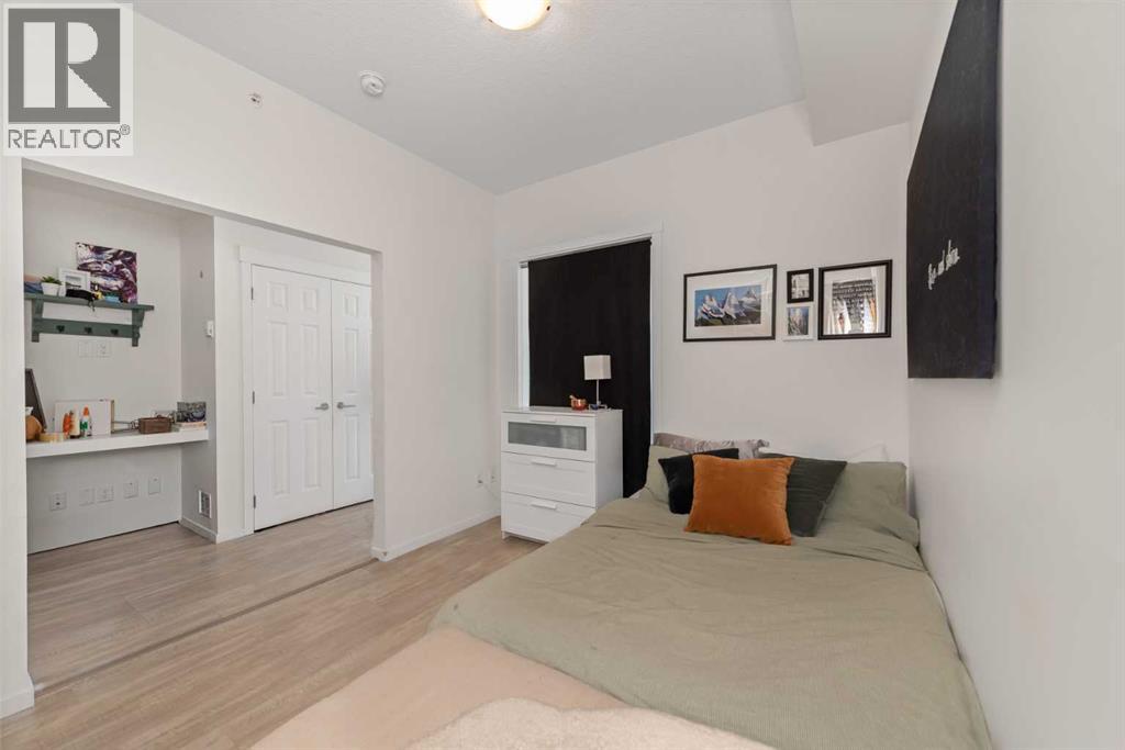 215 Legacy Boulevard Southeast - Photo 17
