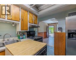 640 Clarke Road, Coquitlam, BC V3J3X6 Photo 12