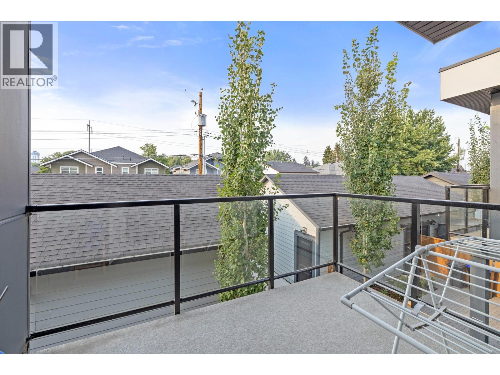 4 824 Glenwood Avenue, Kelowna