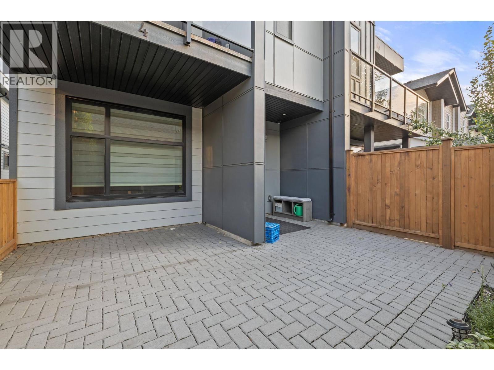 4 824 Glenwood Avenue, Kelowna