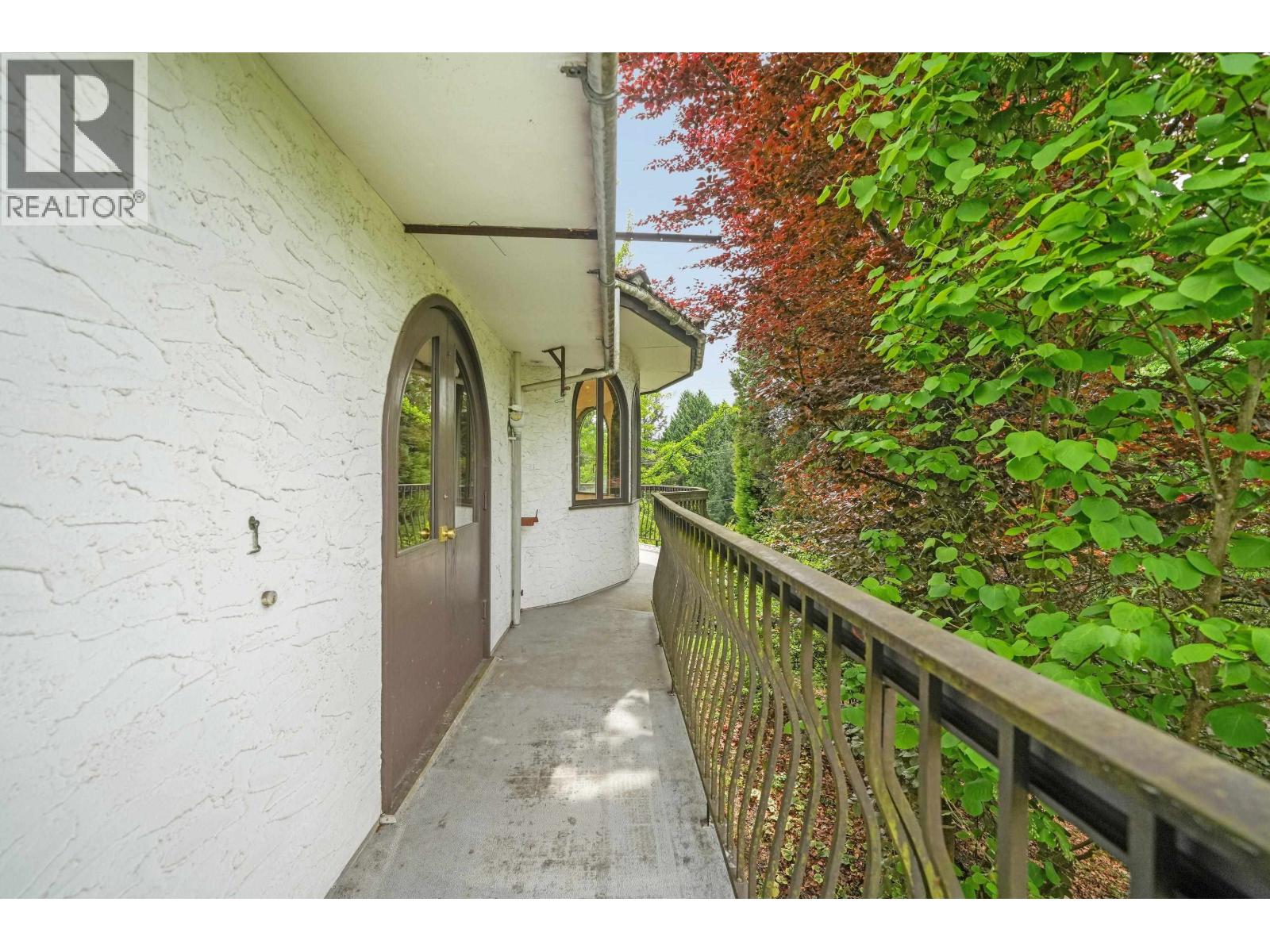 380 METTA STREET, Port Moody