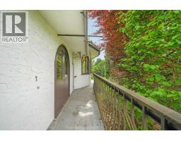 380 Metta Street, Port Moody, BC V3H2Y4 Photo 27