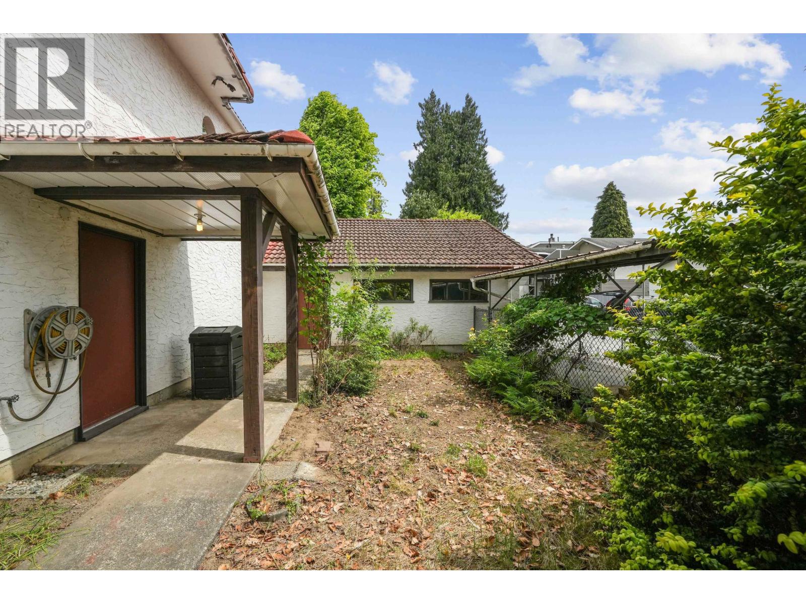 380 METTA STREET, Port Moody