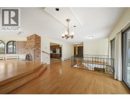380 Metta Street, Port Moody, BC V3H2Y4 Photo 8