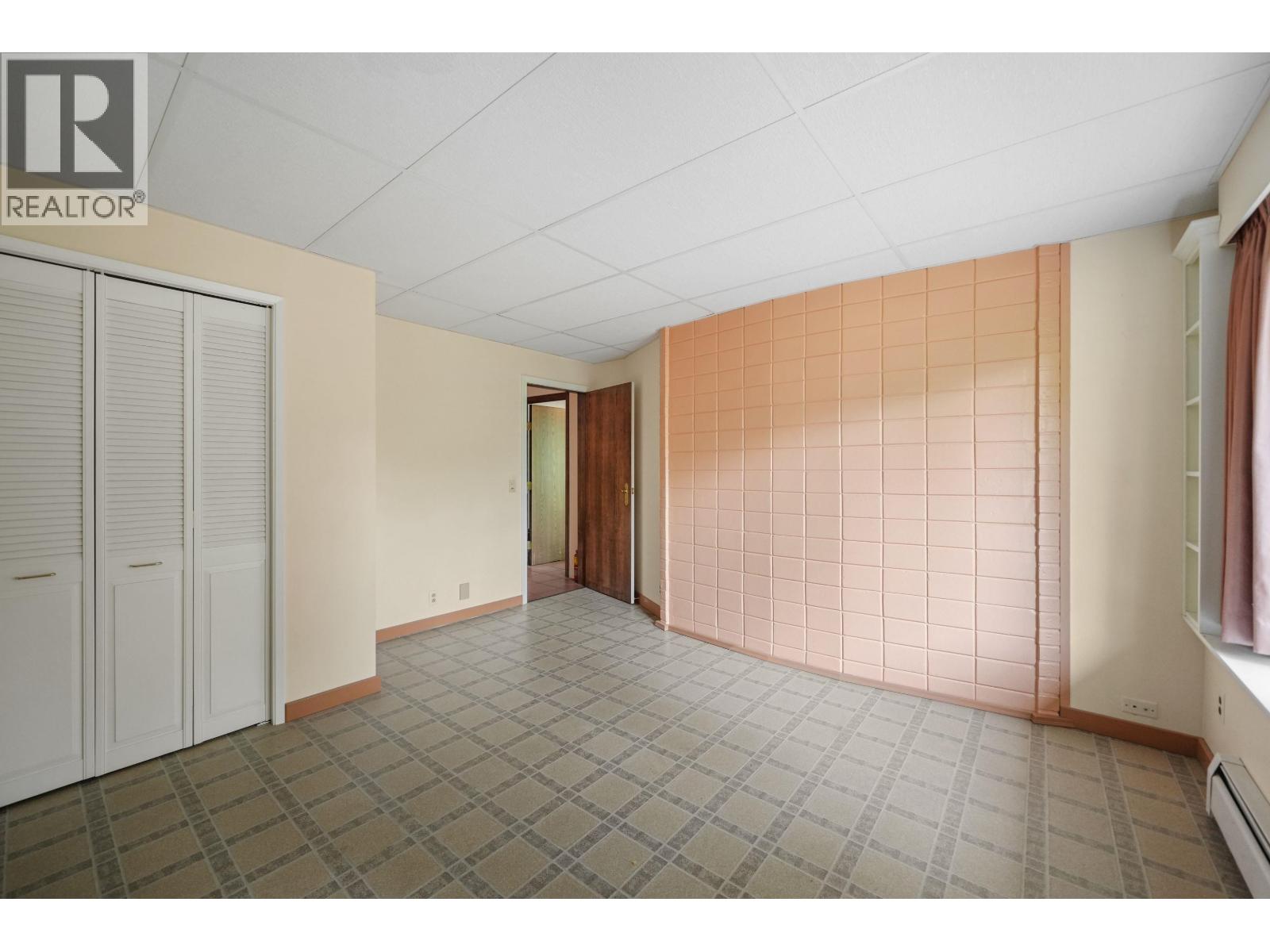 380 METTA STREET, Port Moody