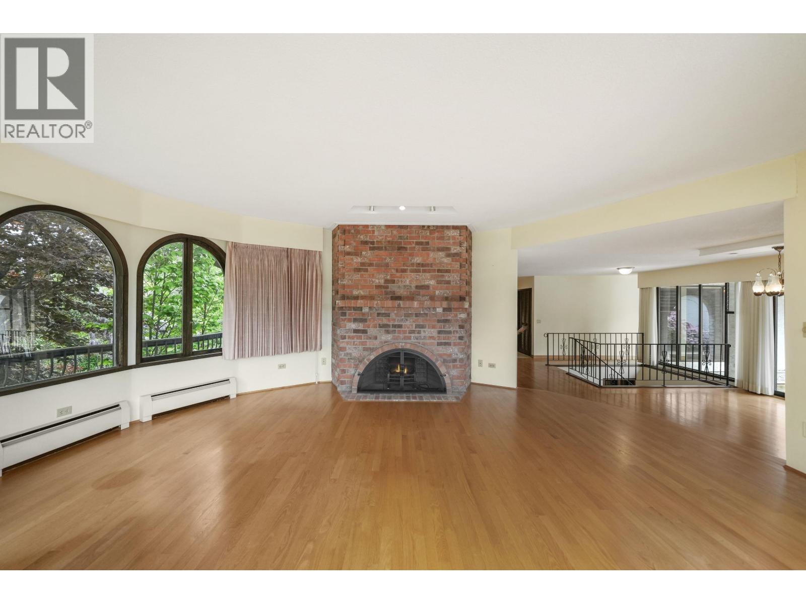 380 METTA STREET, Port Moody