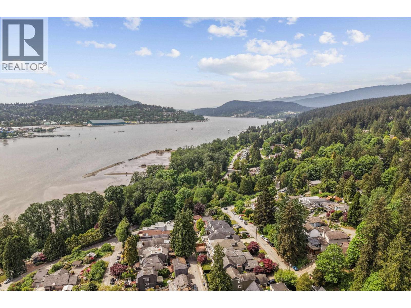 380 METTA STREET, Port Moody