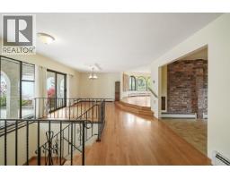 380 Metta Street, Port Moody, BC V3H2Y4 Photo 7