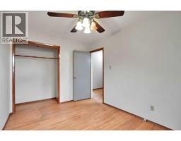 5404 Valentine Crescent Se, Calgary, AB T2A2K6 Photo 29