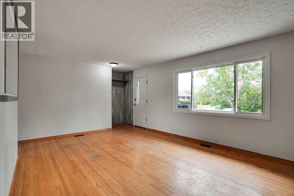 5404 Valentine Crescent Southeast - Photo 9