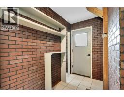 5404 Valentine Crescent Se, Calgary, AB T2A2K6 Photo 17