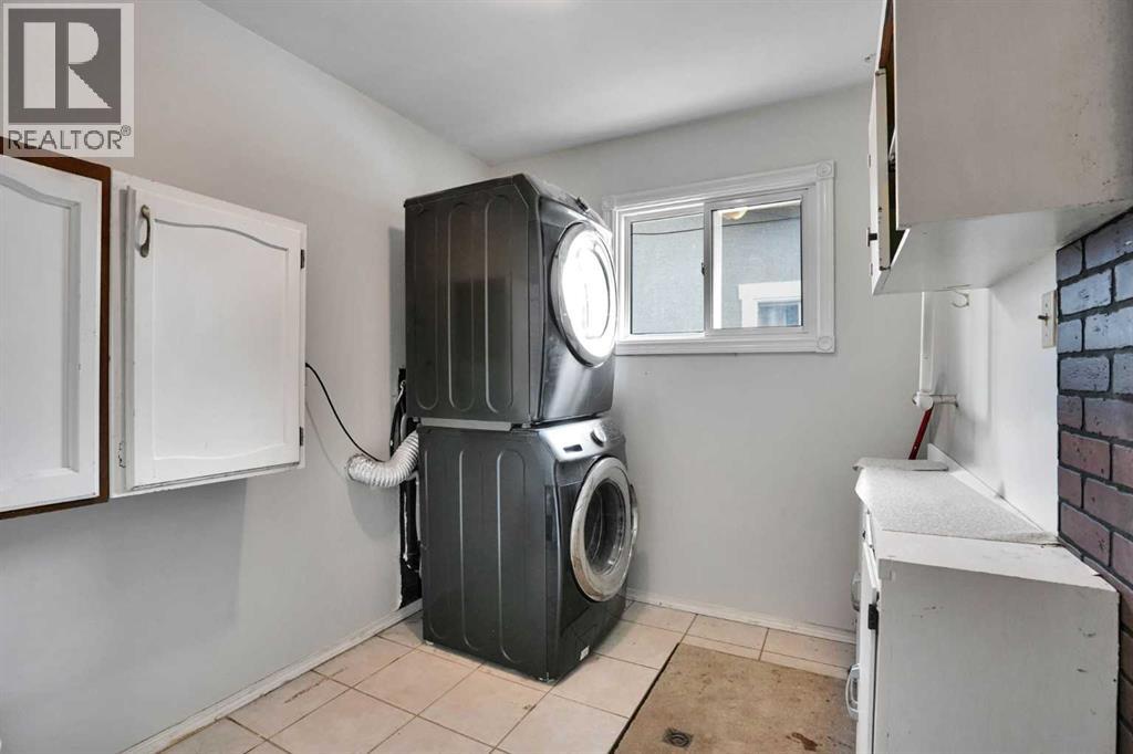 5404 Valentine Crescent SE - 18
