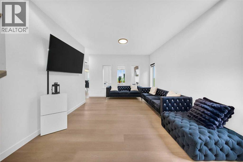 105 Homestead Crescent Northeast - Photo 10