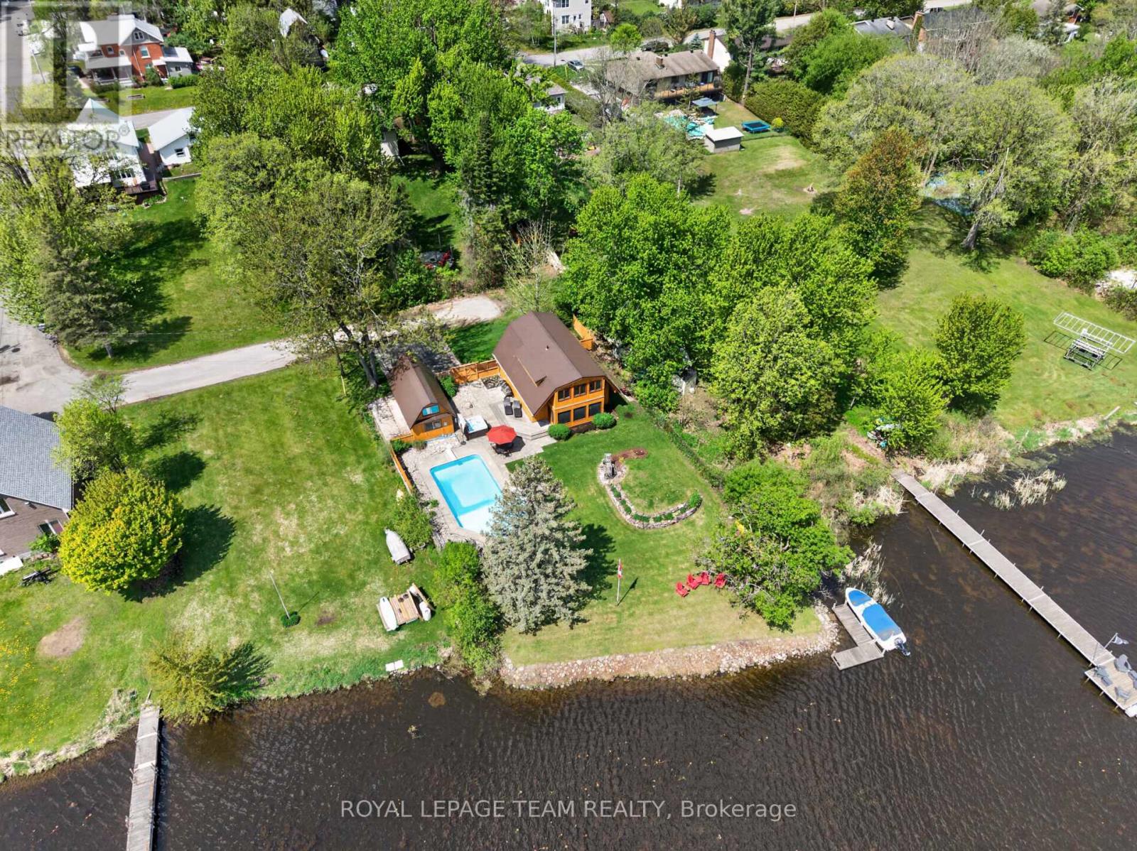 6721 RIDEAU STREET S - 41