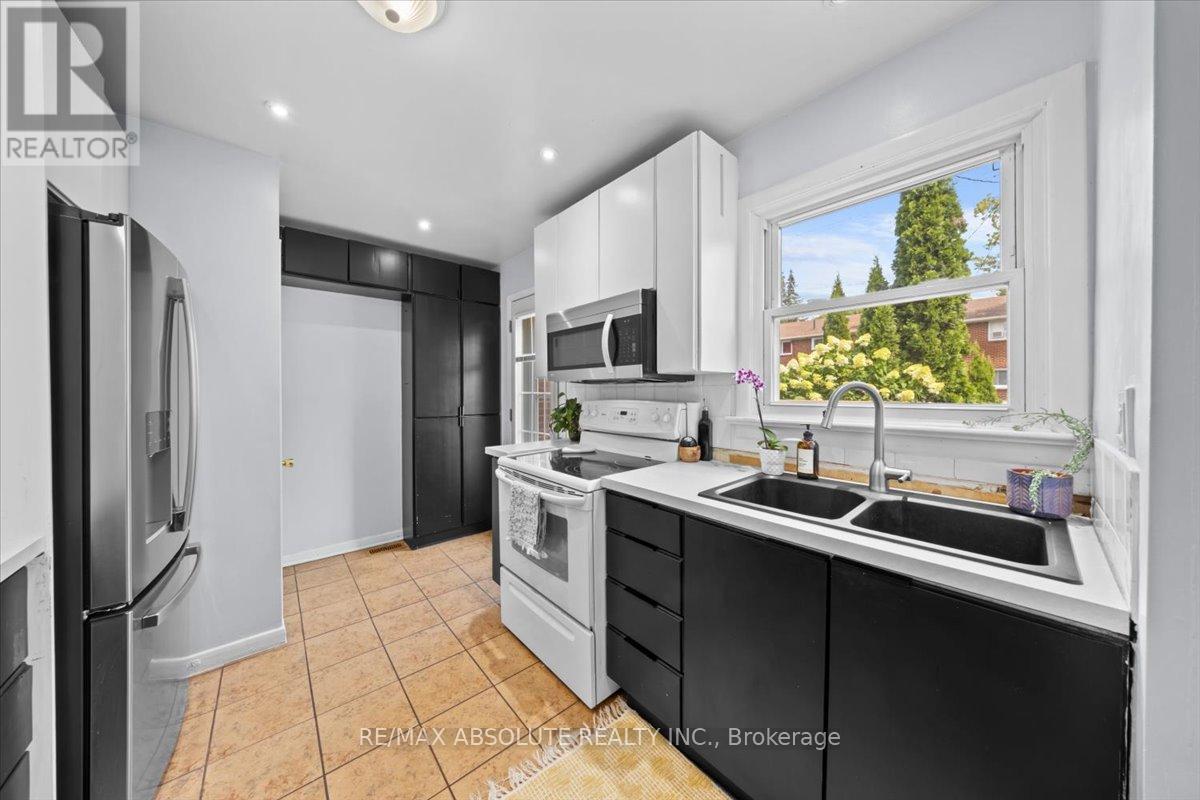 2 Bed, 2 Bath House for Sale in Ottawa – 791 BORTHWICK AVENUE, Ottawa – MLS# X13673680 - Image 10
