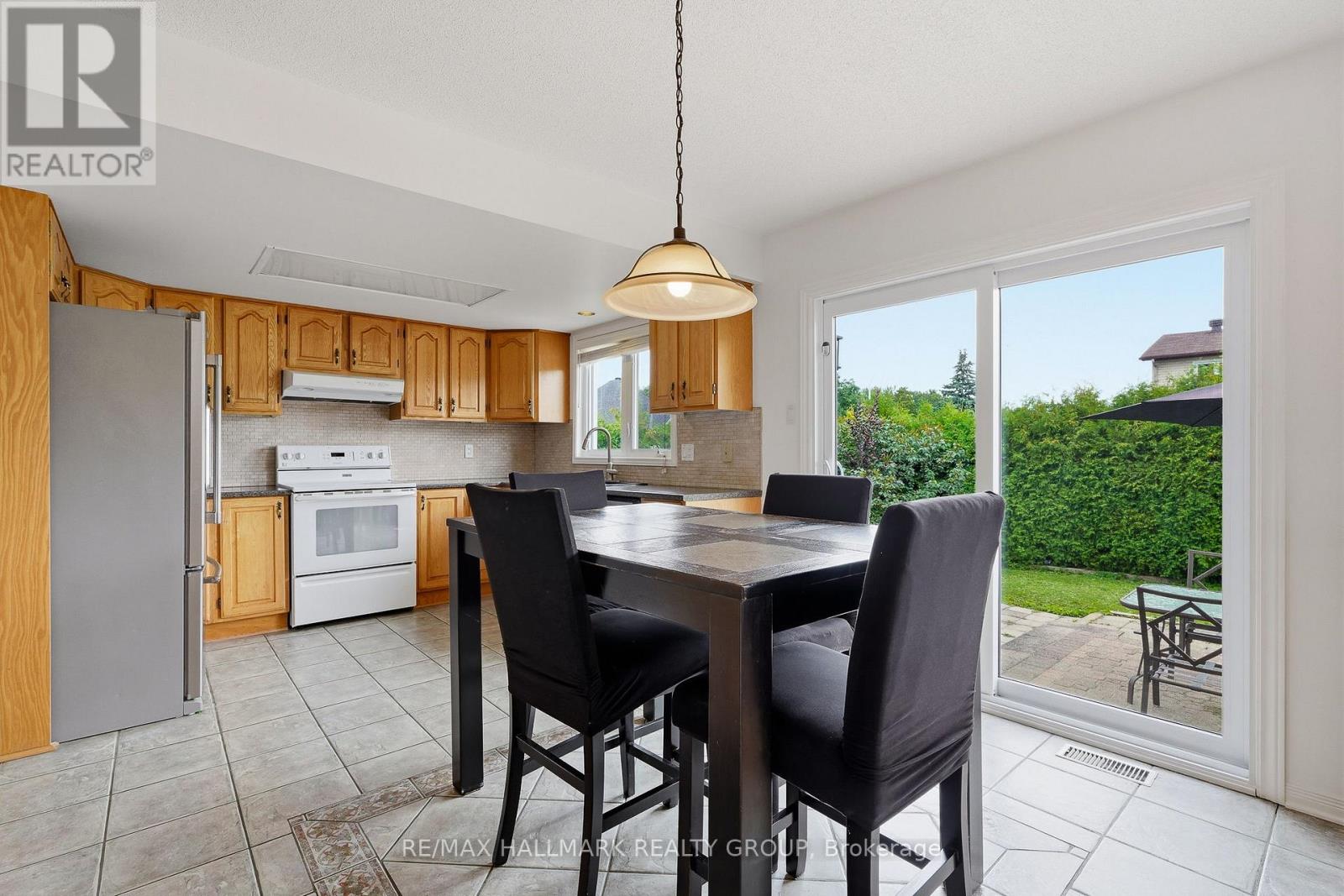 3351 DESCOTES CIRCLE - Image 16