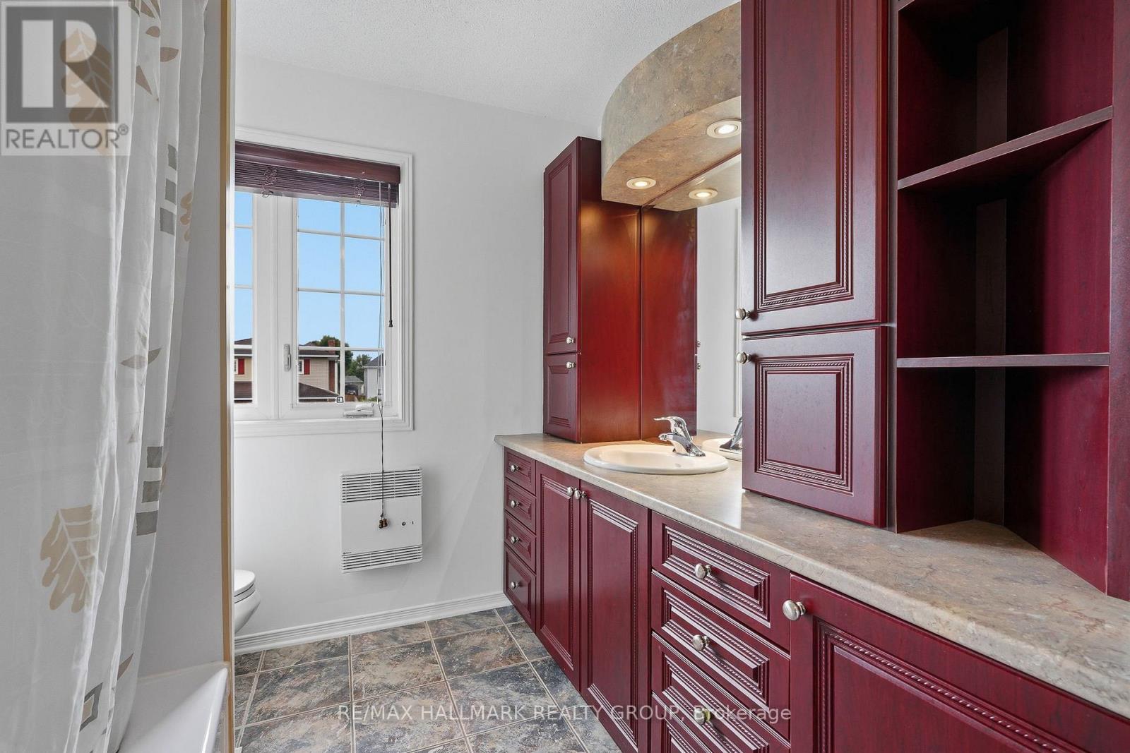 3351 DESCOTES CIRCLE - Image 27
