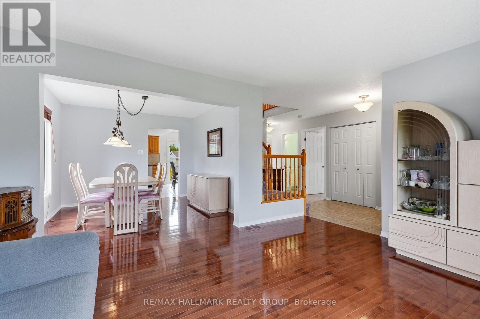 3351 DESCOTES CIRCLE - 9
