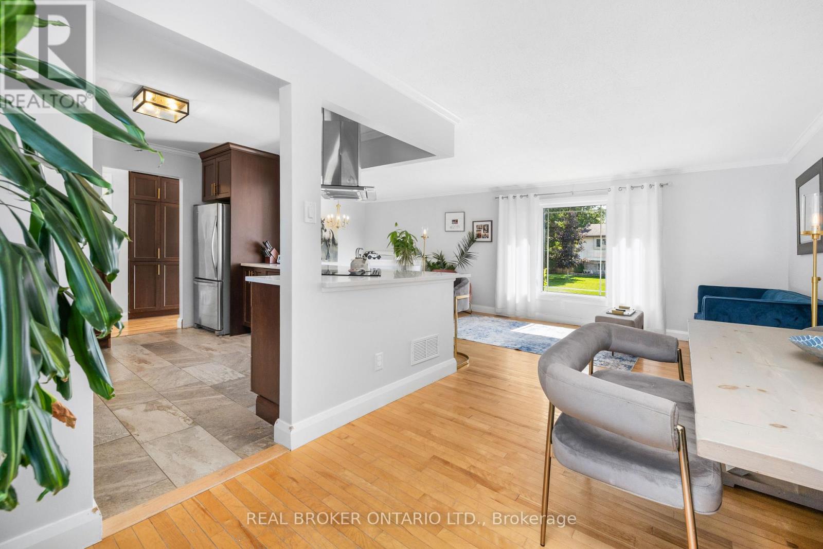3 Bed, 2 Bath House for Sale in Carleton Place – 243 GRANT STREET, Carleton Place – MLS# X13673712 - Image 14