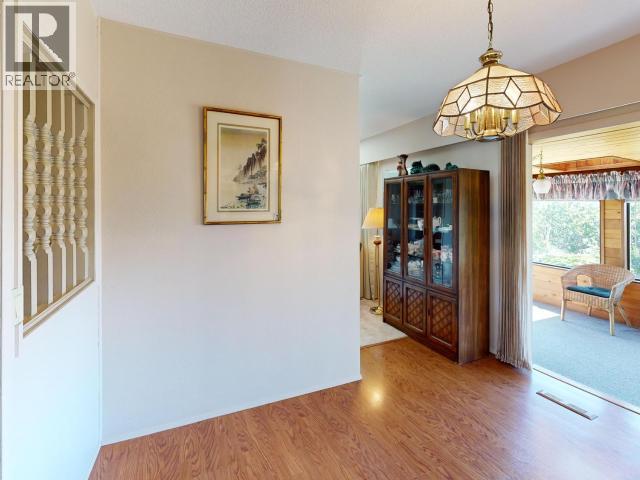 3763 SELKIRK AVE - 15