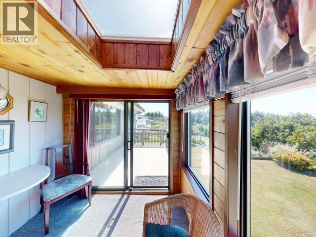 3763 SELKIRK AVE - Image 17