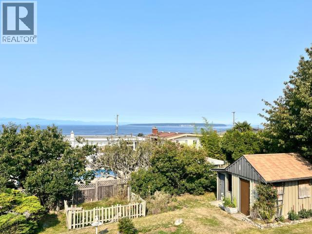 3763 SELKIRK AVE - 2