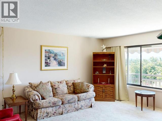 3763 SELKIRK AVE - Image 9