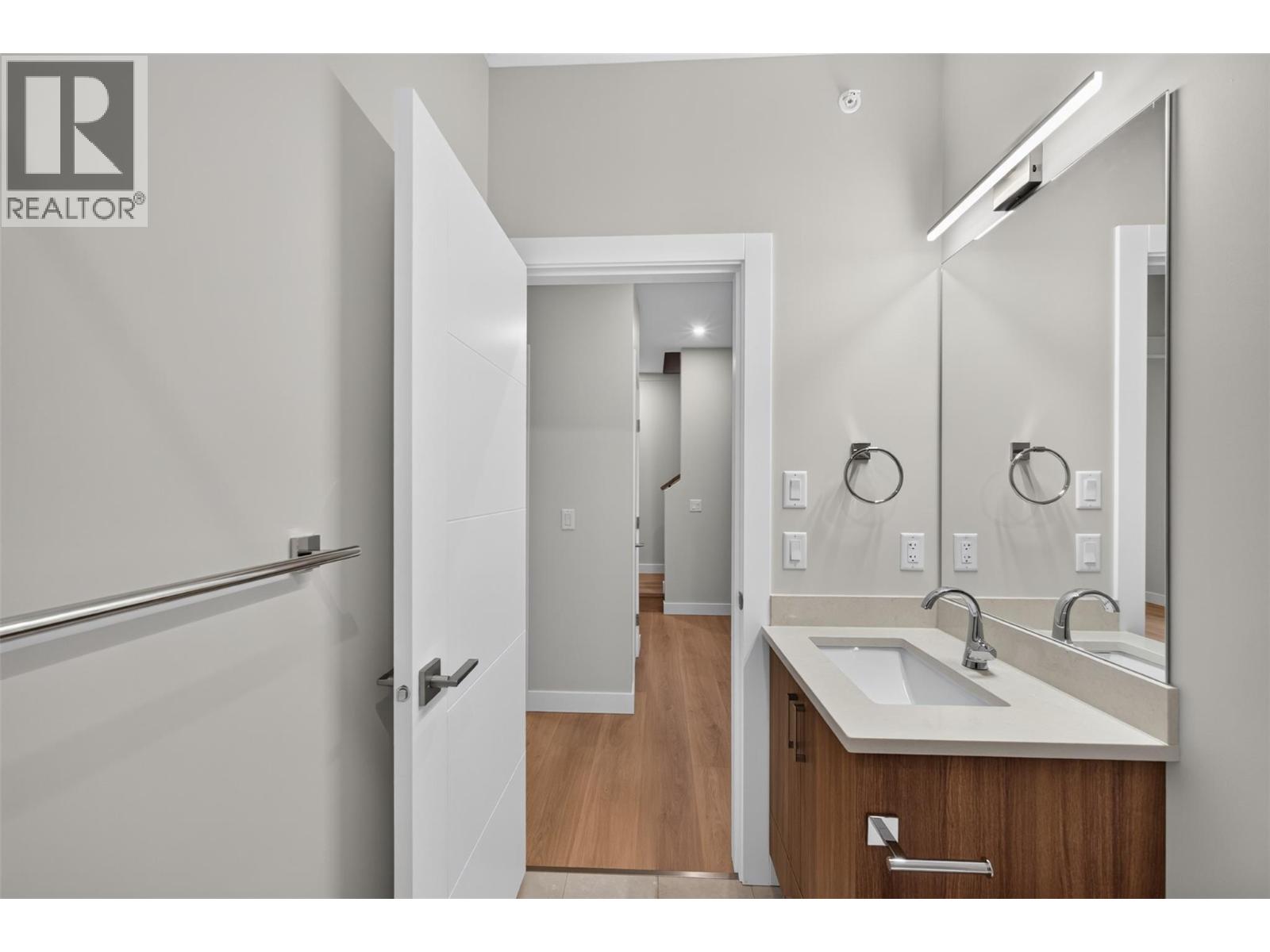 #1 2009 39 Avenue - 19