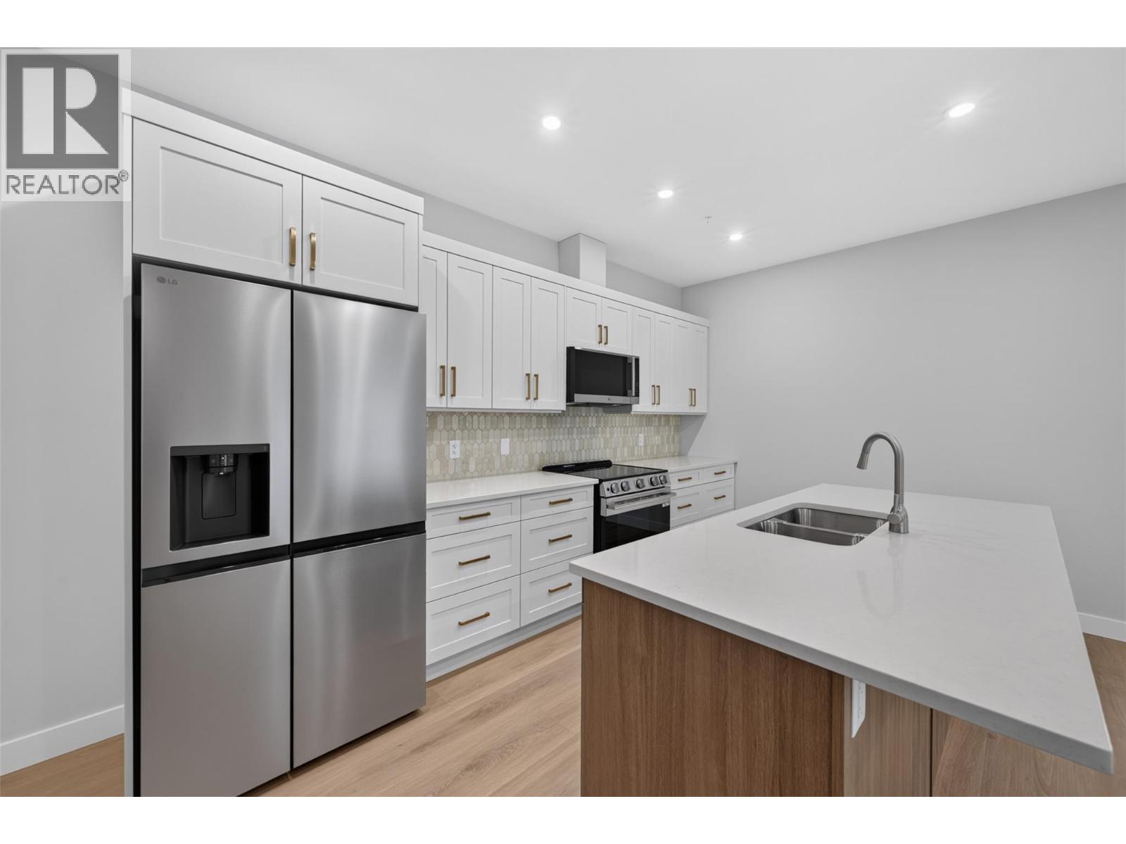 2009 39 Avenue Unit# 1, Vernon