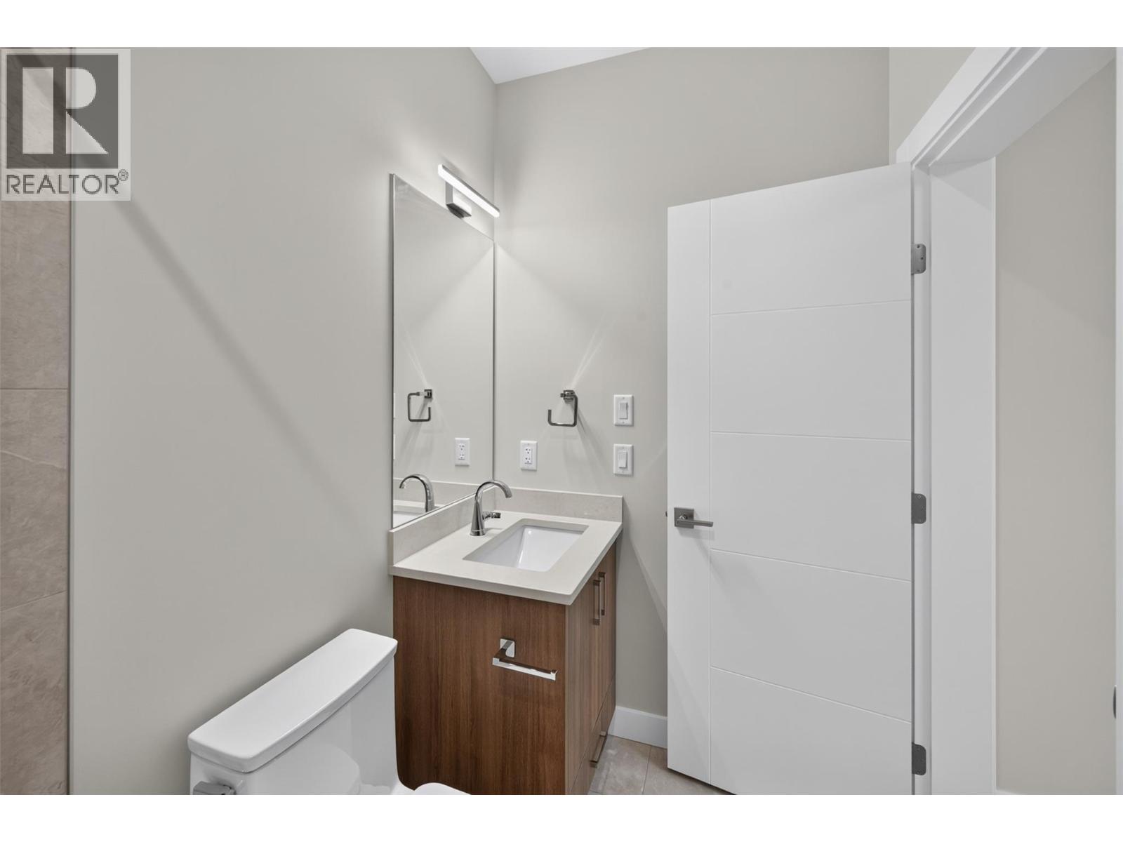 2009 39 Avenue Unit# 1, Vernon