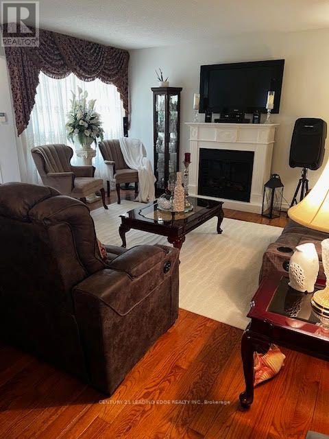 49 DOBSON DRIVE - 21