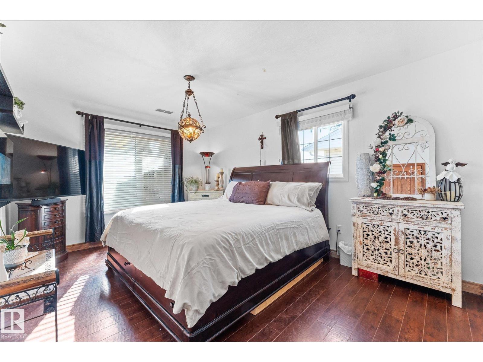 11124 110A AV NW - 28