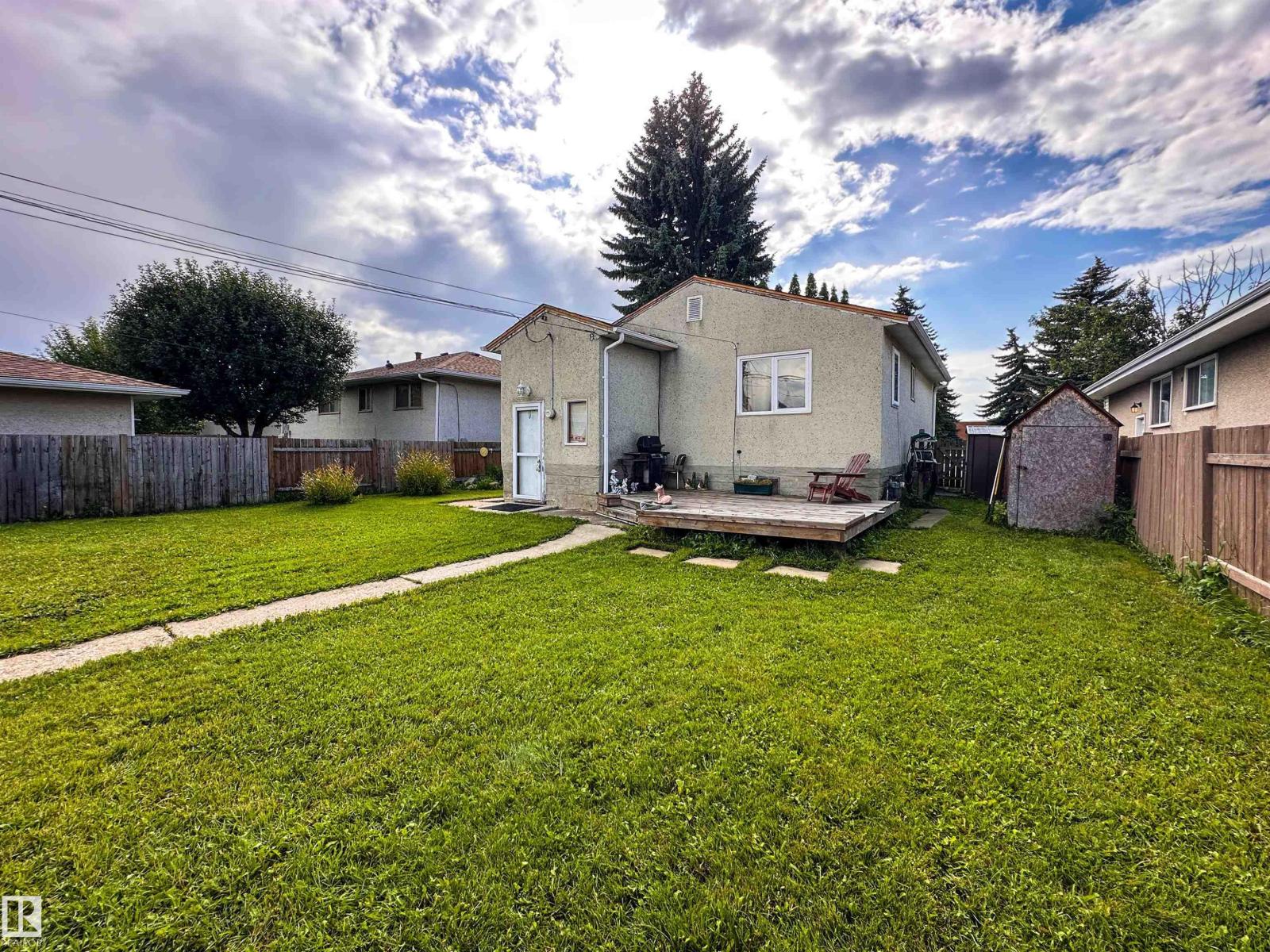 13431 119 Street NW - Photo 7