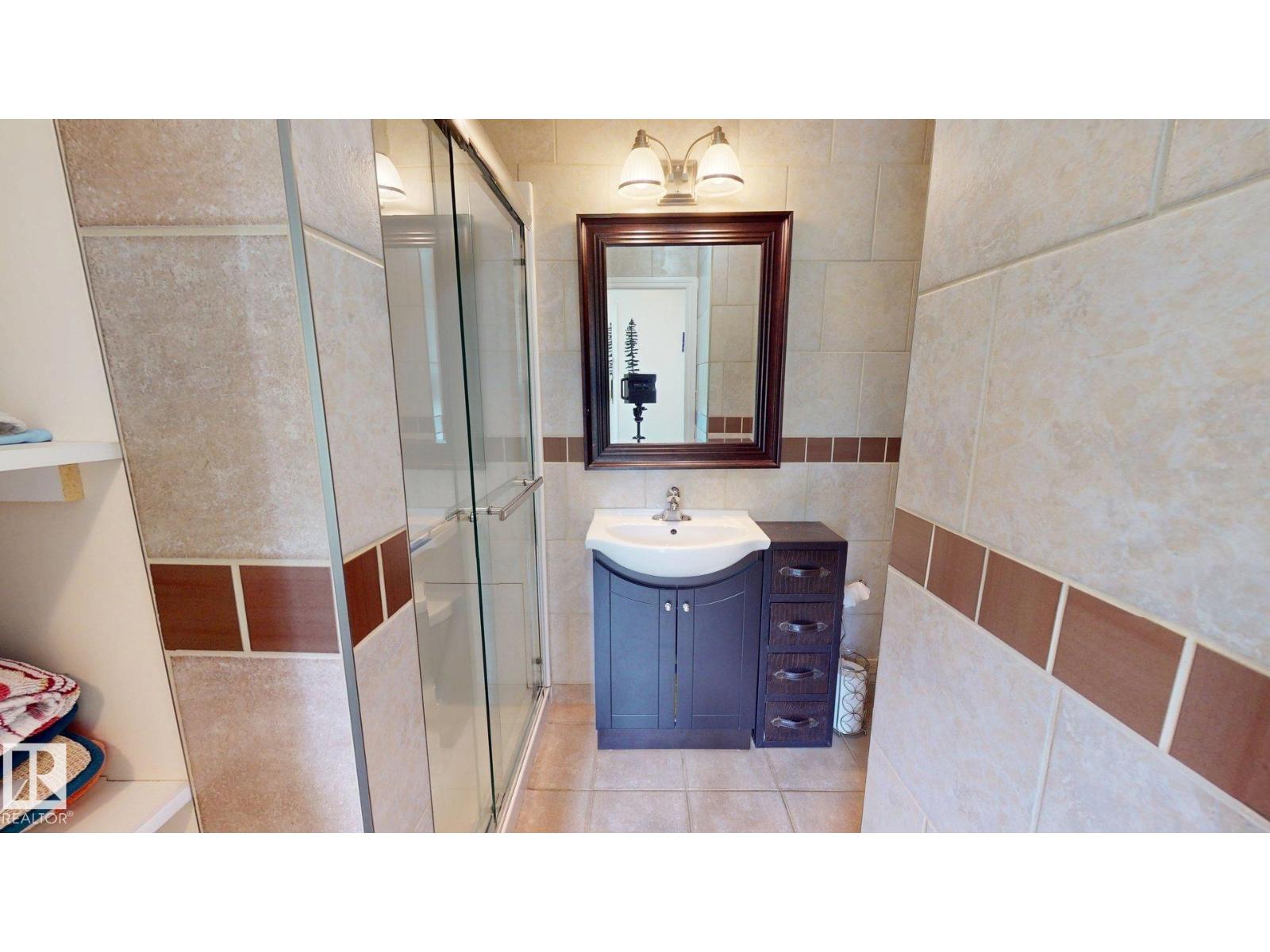 10032 108 Street - Photo 27